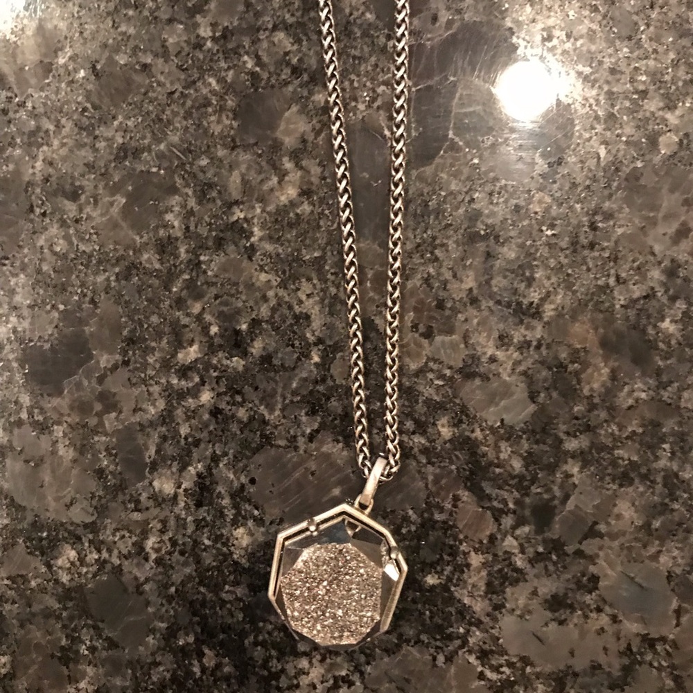 Kendra Scott Druzy necklace